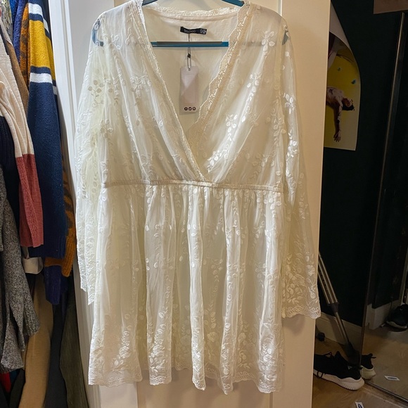 Boohoo Dainty Boho Lace Dress - Picture 2 of 8
